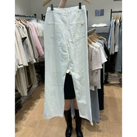 tw-11134207-820lb-mobbishnbshsd7