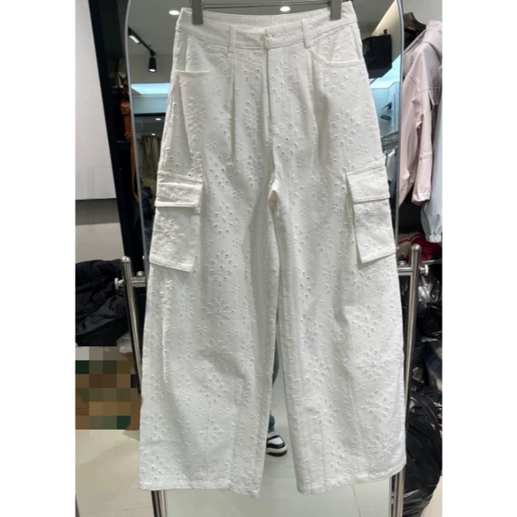 tw-11134207-820l8-moe48301h43y06