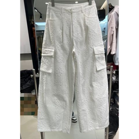 tw-11134207-820l8-moe48301h43y06