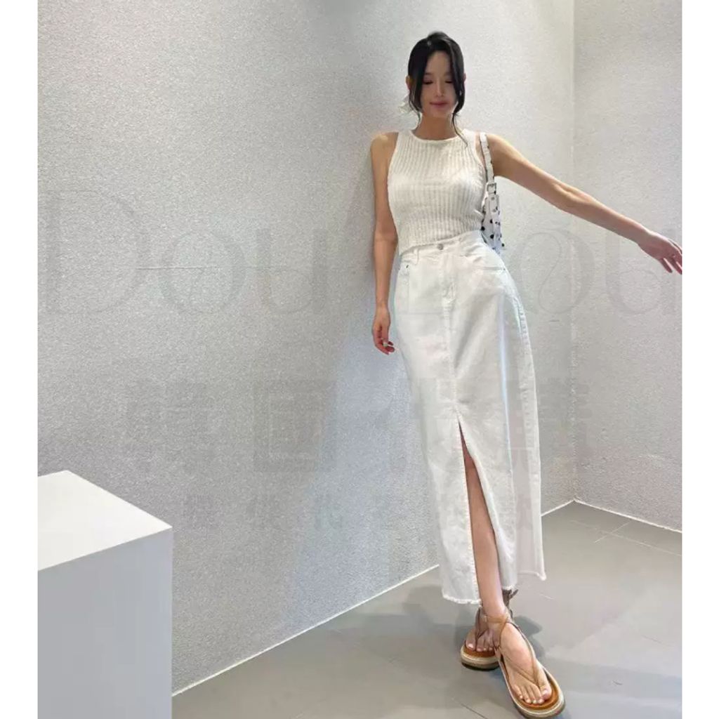tw-11134207-820ld-mojbsg44md575d