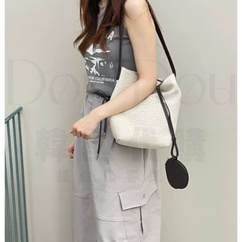 tw-11134207-820ld-moje9esbgvtbd4