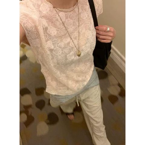tw-11134207-820l6-moml88mf8fls78