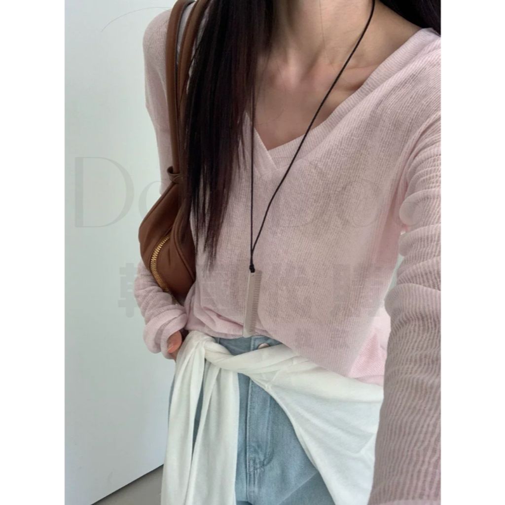 tw-11134207-820le-mom9351cnj0sb2