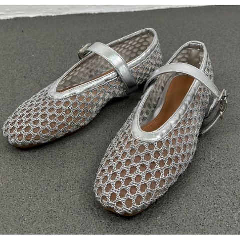 tw-11134207-820l9-moti2ymen6rm95