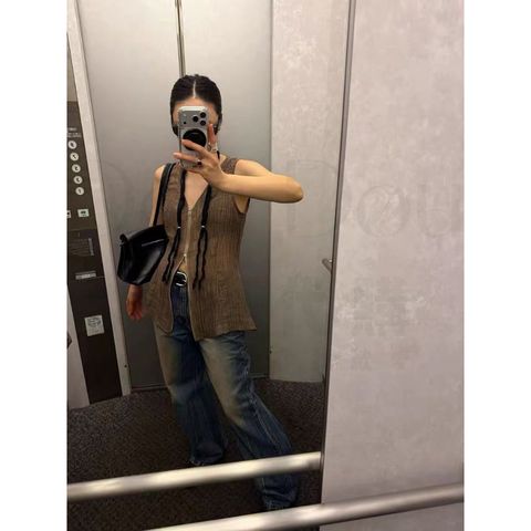 tw-11134207-820l6-mpqqw2f25moe8c