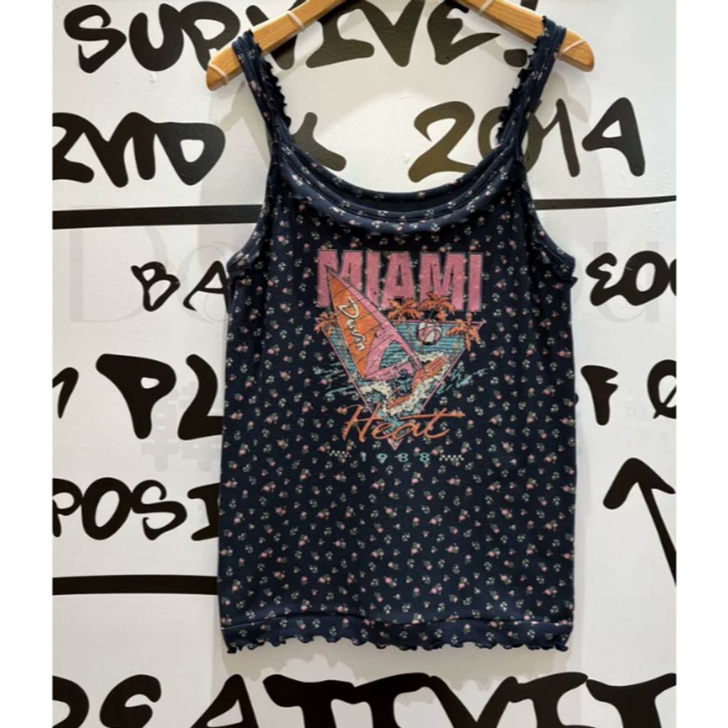 tw-11134207-820ld-mq0ht3bv8gen48