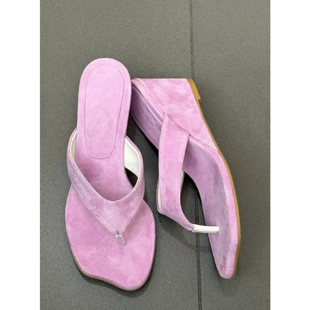 tw-11134207-820la-mqemht5t0p3610