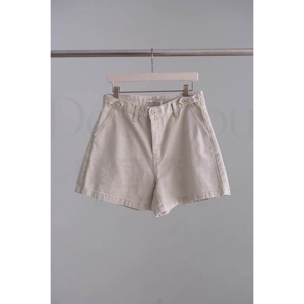 tw-11134207-820li-mqpntr85ktn38c