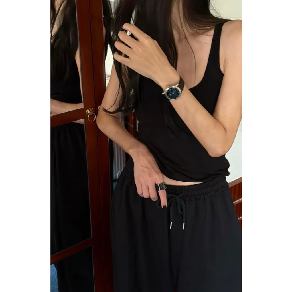 tw-11134207-820li-msp1qrmgq7eved
