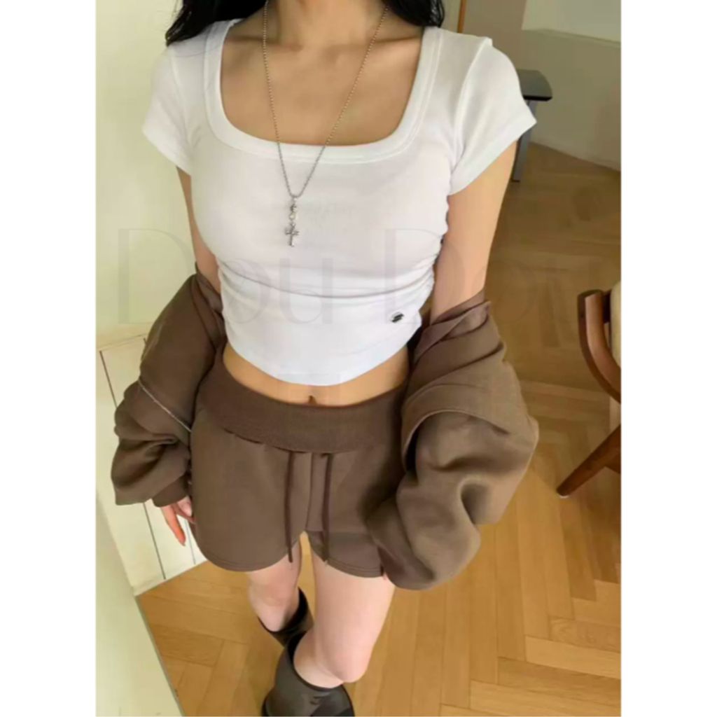 tw-11134207-820l6-mtmc82k6zitccb