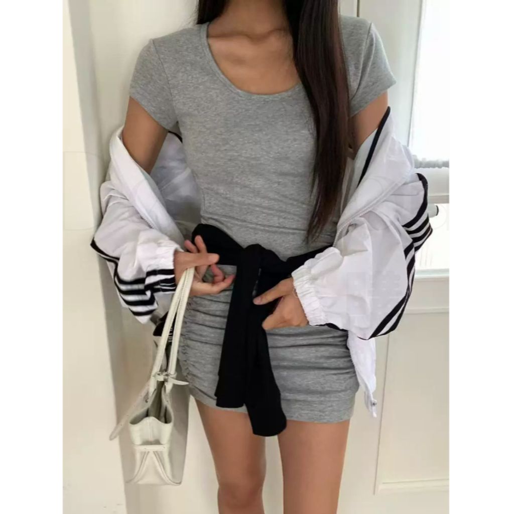 tw-11134207-820l6-mu1rs1c6953654