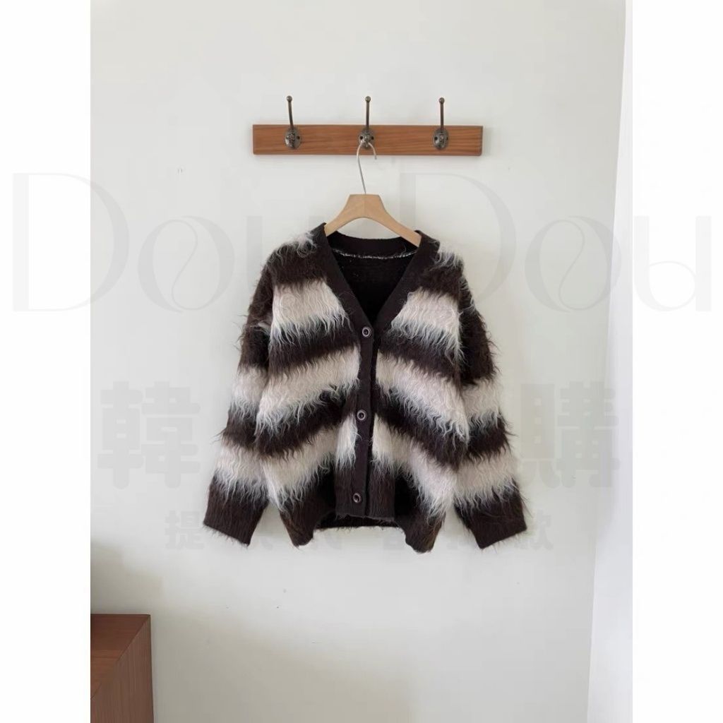 tw-11134207-820lg-muoew1e7zyf6ee