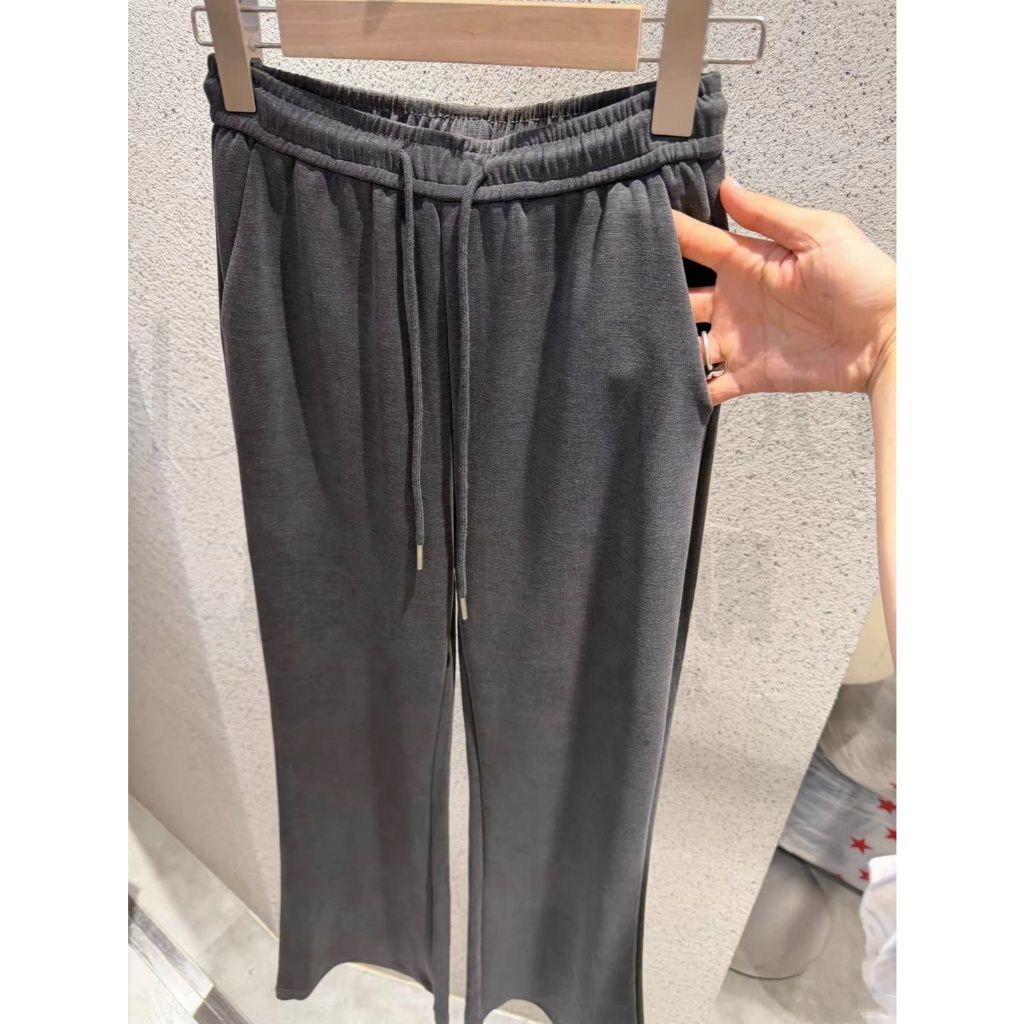 tw-11134207-820l9-muqmunq63p503d