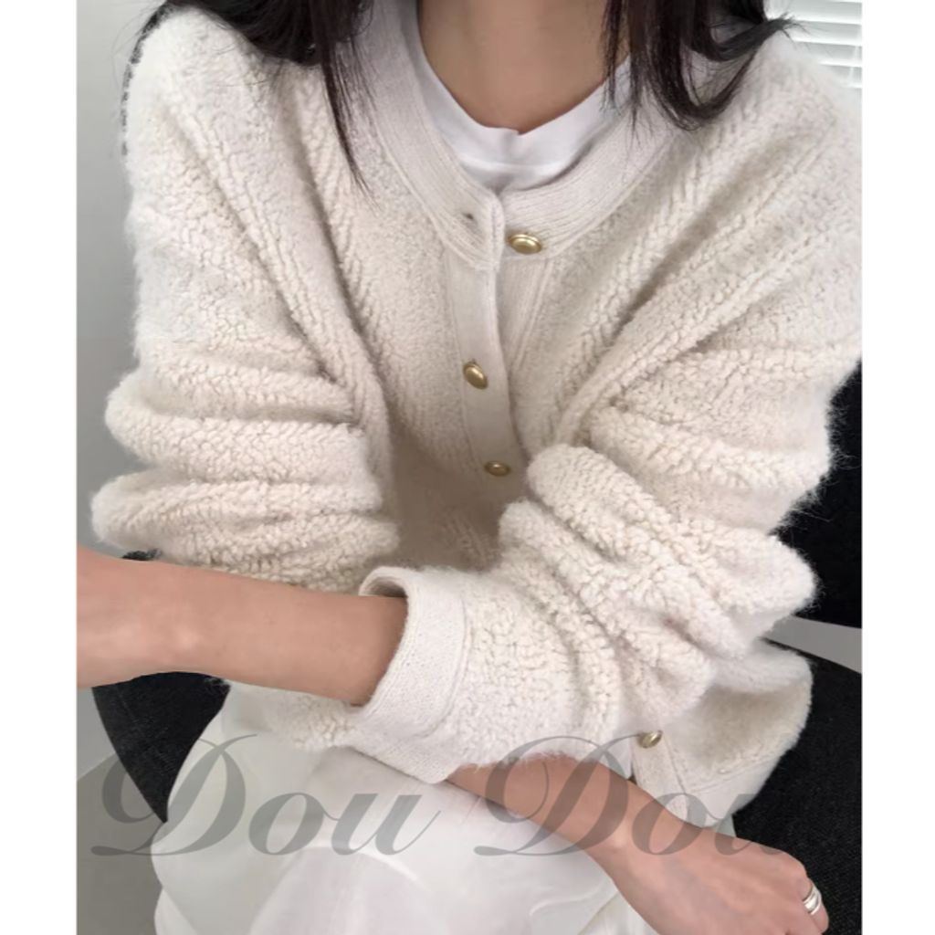 tw-11134207-81ztl-mjee9so6b11h1a