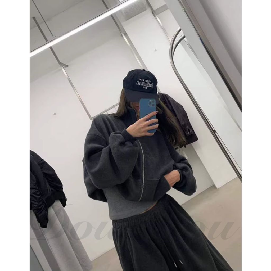 tw-11134207-820l8-mk9qeehzrqx49f