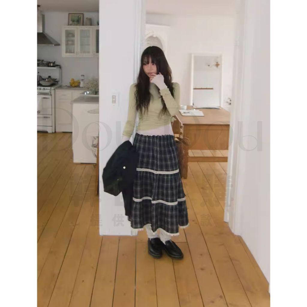 tw-11134207-820l4-mkic3s4aq70g8d