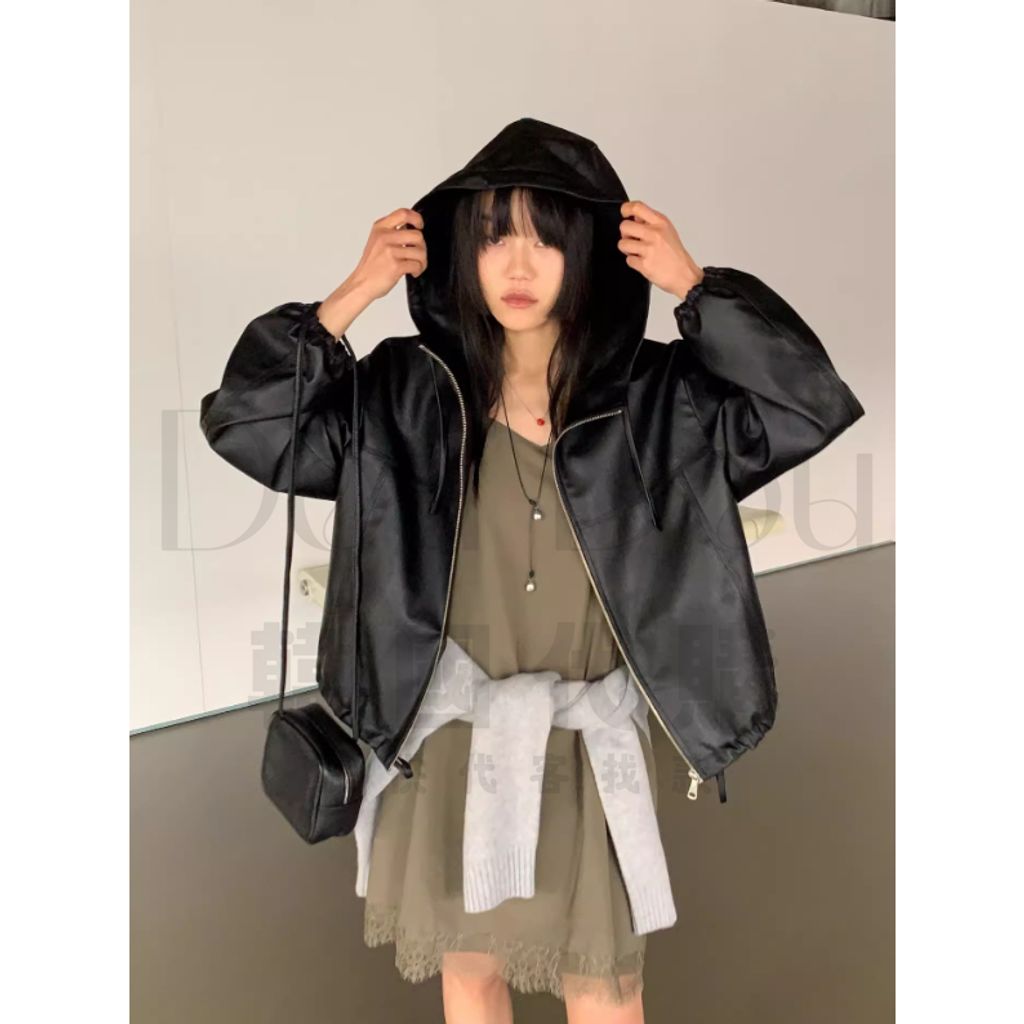 tw-11134207-820l6-mkqxchq51n2d8b