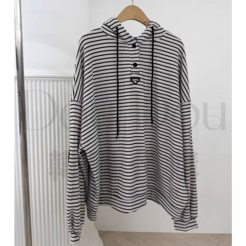 tw-11134207-820lf-mksaqw5uohdt26