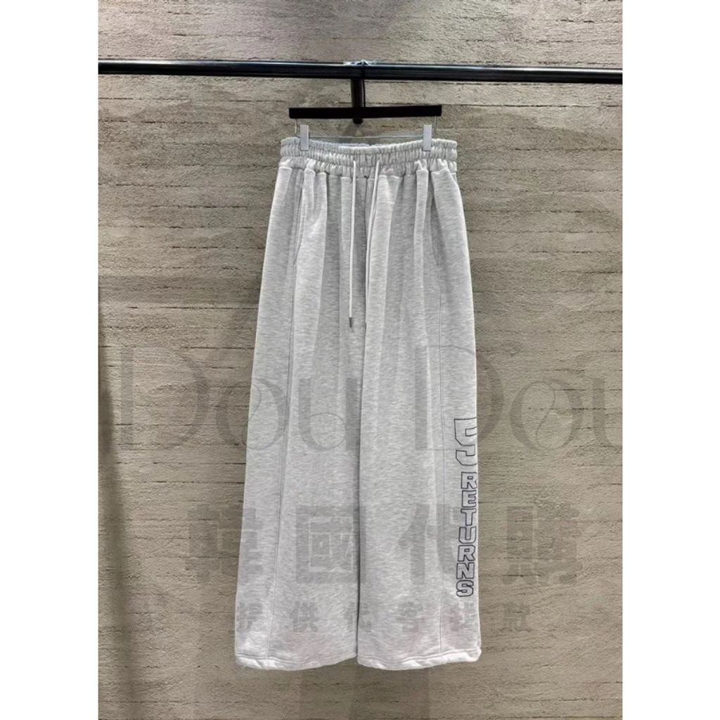 tw-11134207-820lf-ml93n0kqs7pge9