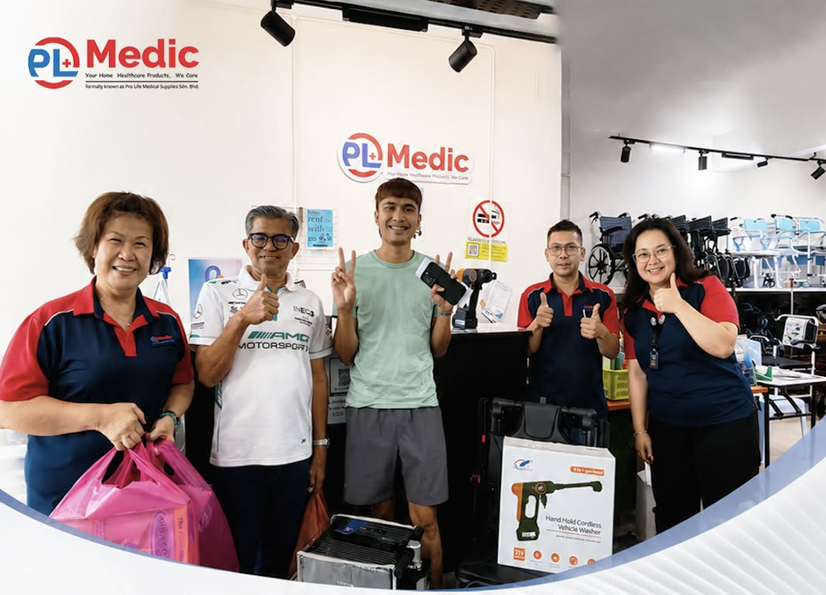 <small>Customer Story</small><br>Every Smile Tells a Story. | PL Science Medic