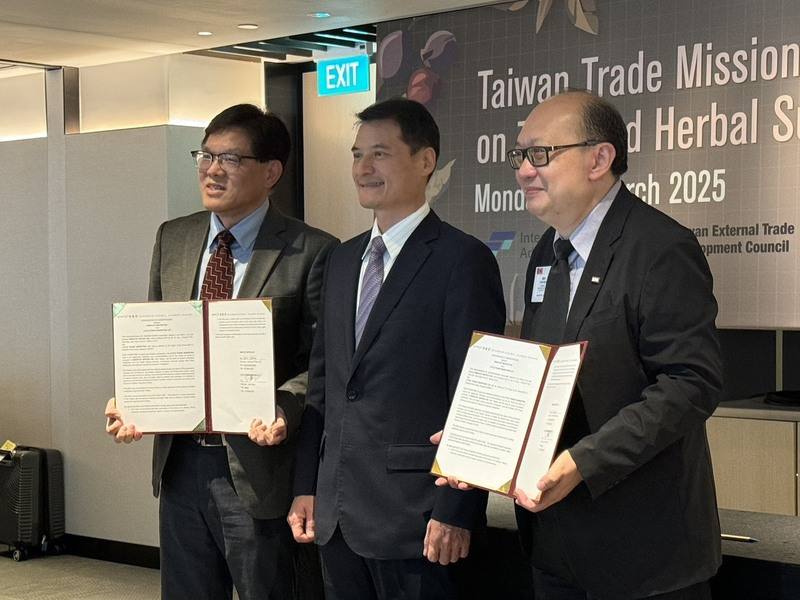 WM_Nx15GdnAXy0v9zVVmAu5ZhMHxFCl1K0XBD04LiVp