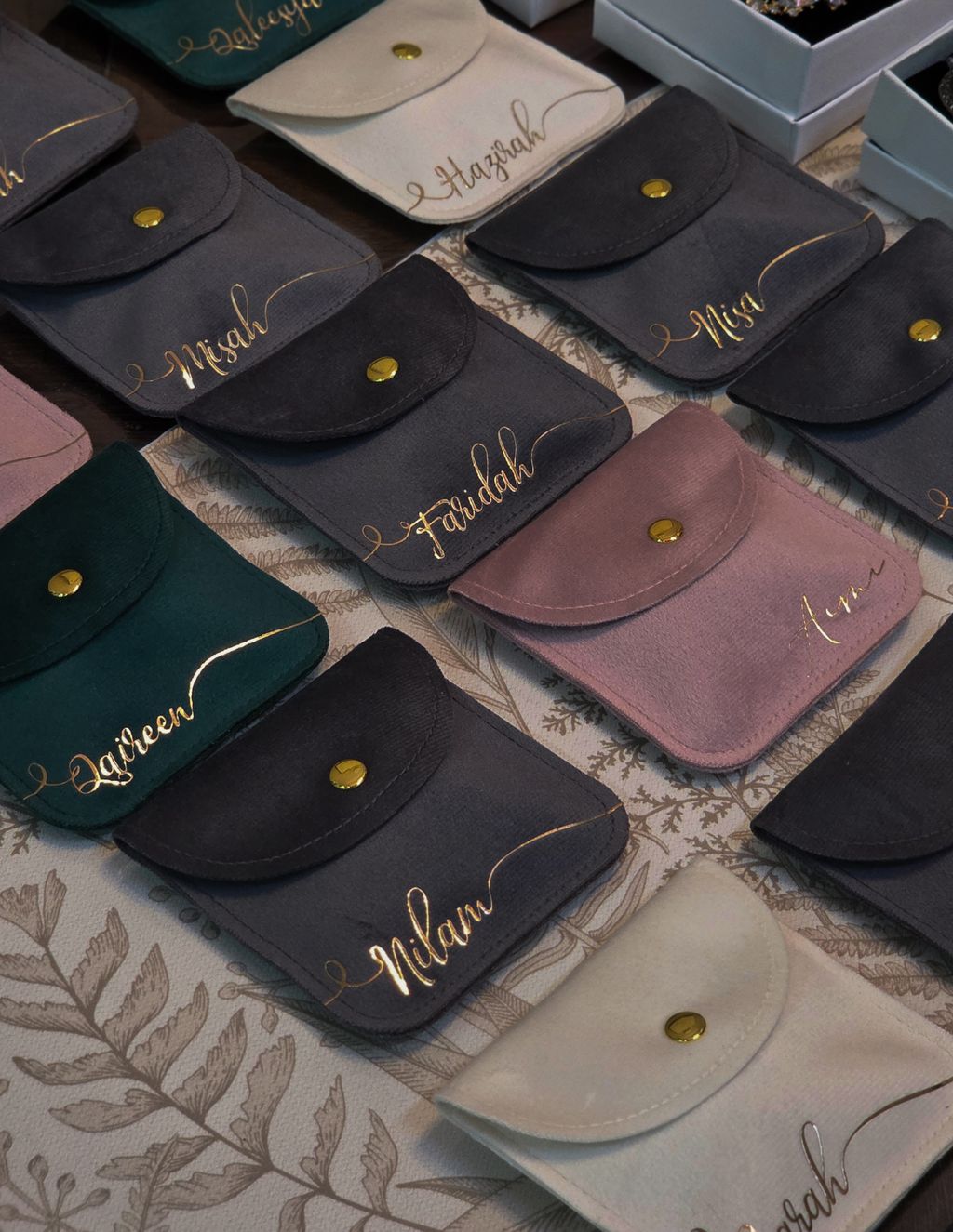 hijab-essentials-kit-malaysia.jpg