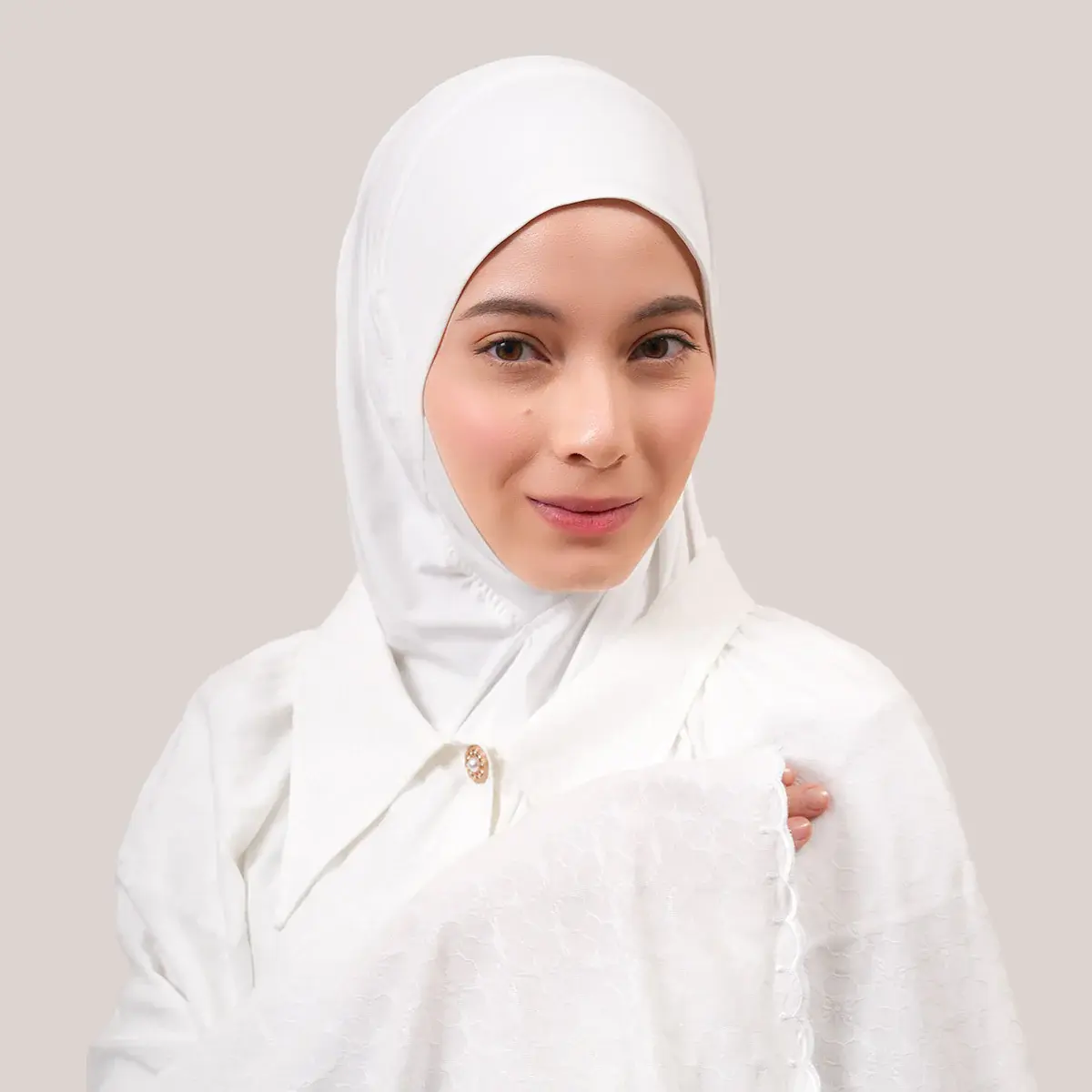 WC-CAPEARLA-OFFWHITE1