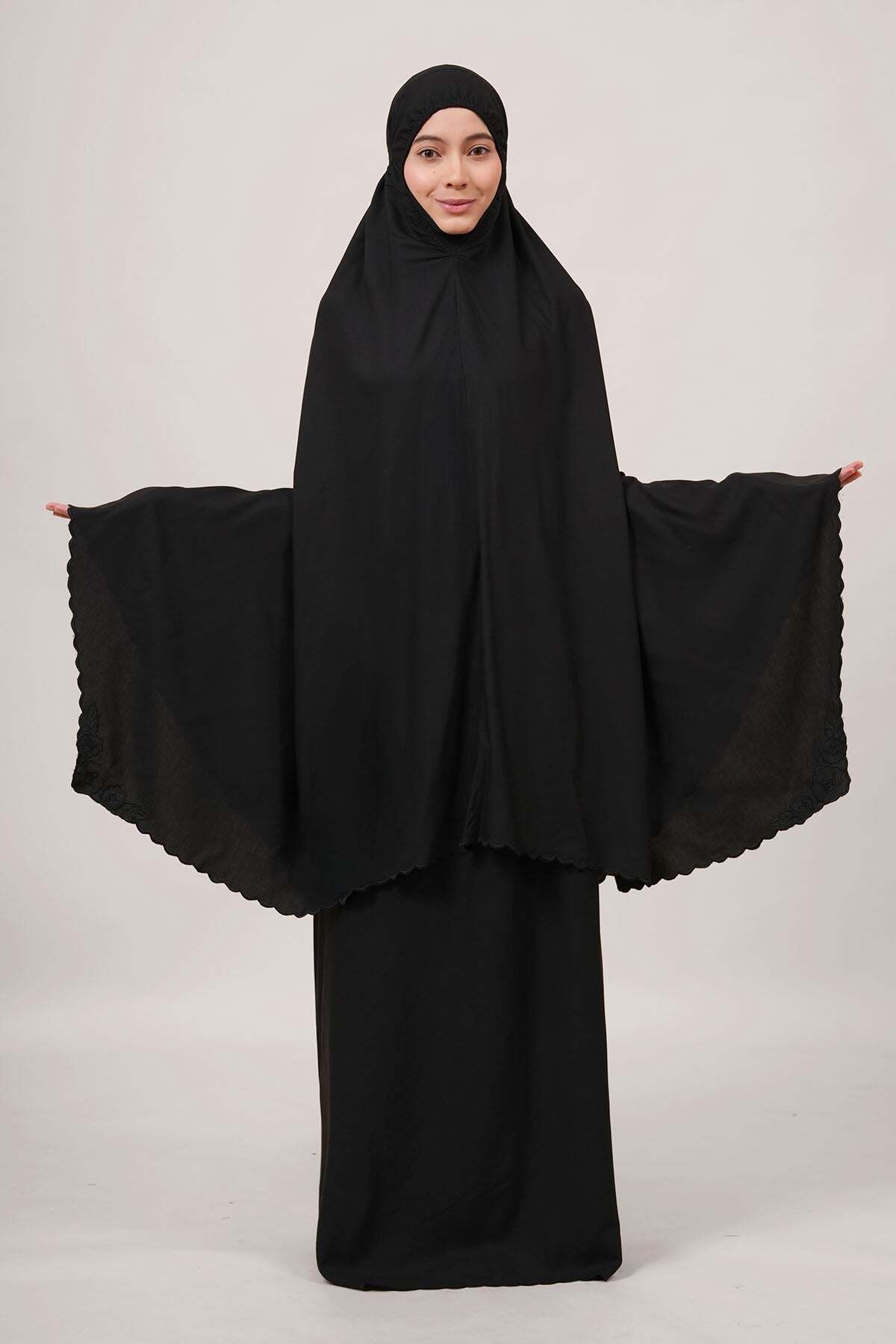 WC-JENNA-BLACK7