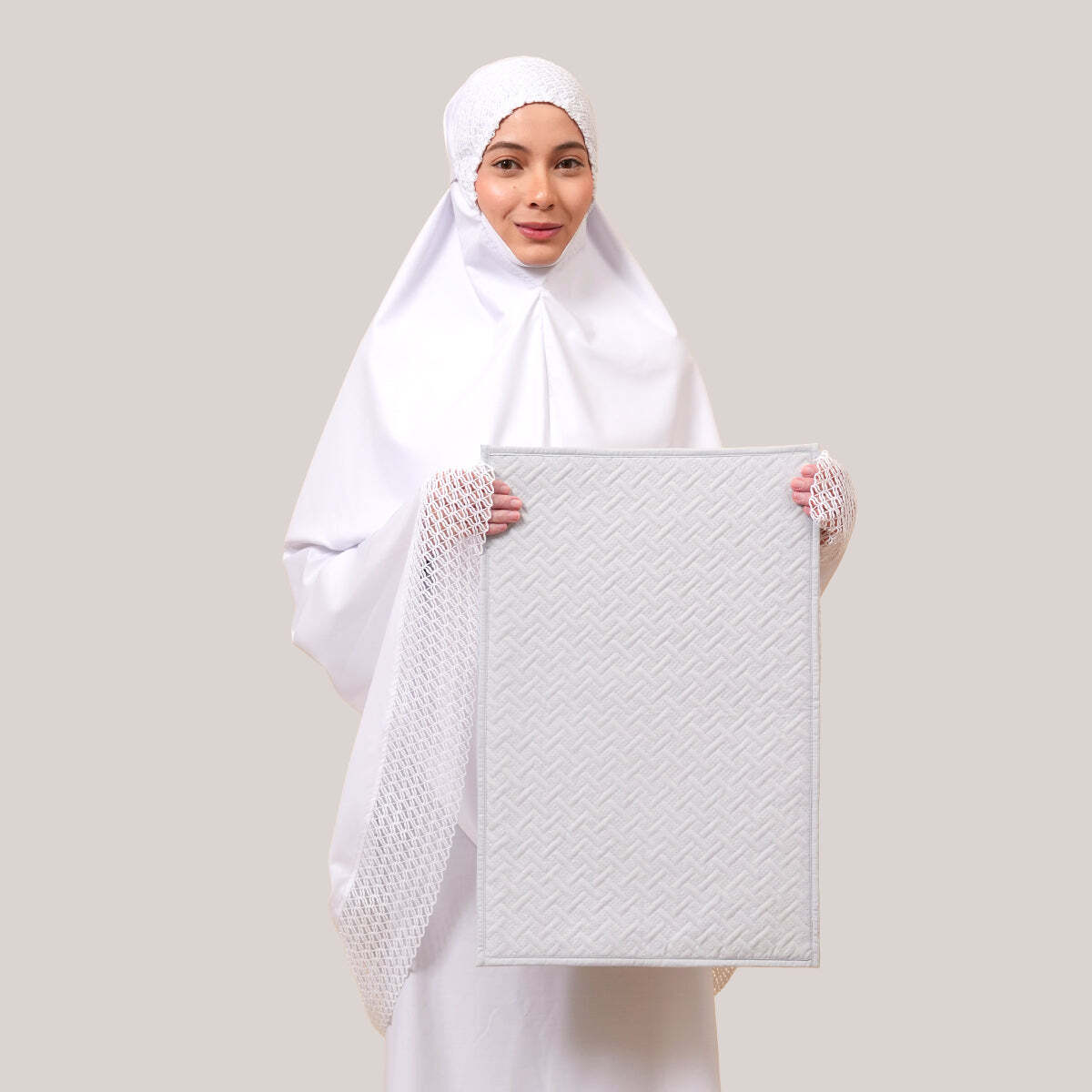 WCSEJADAHZAYNQUILTEDMINILIGHTGREY2