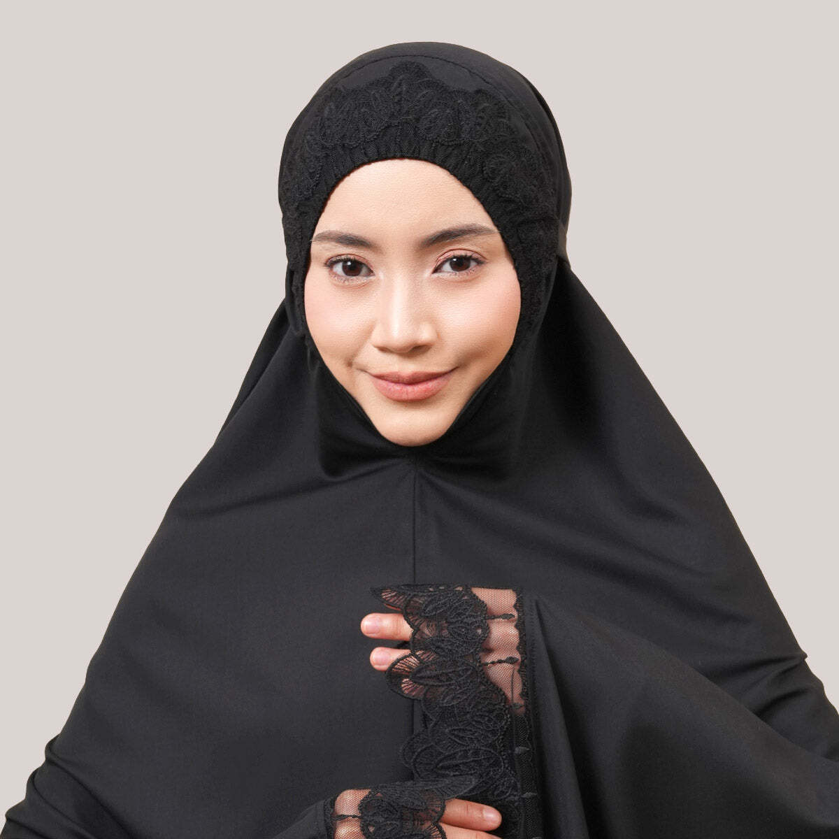 WC-ARAWINDA-BLACK1