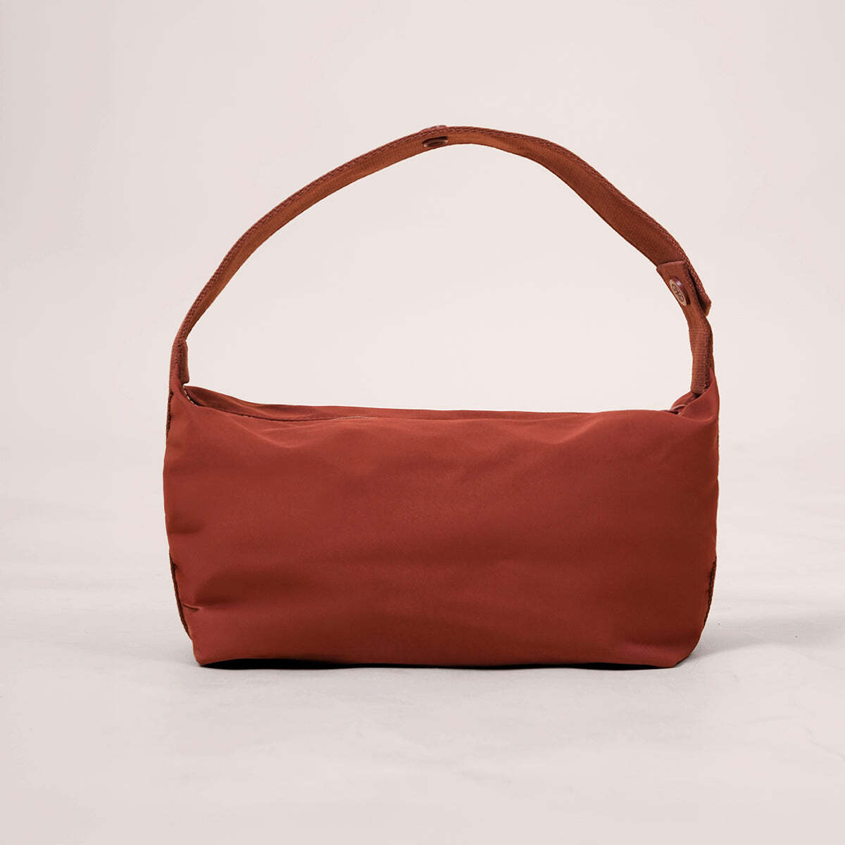 WCNOAPOUCHBAGBRICKRED1