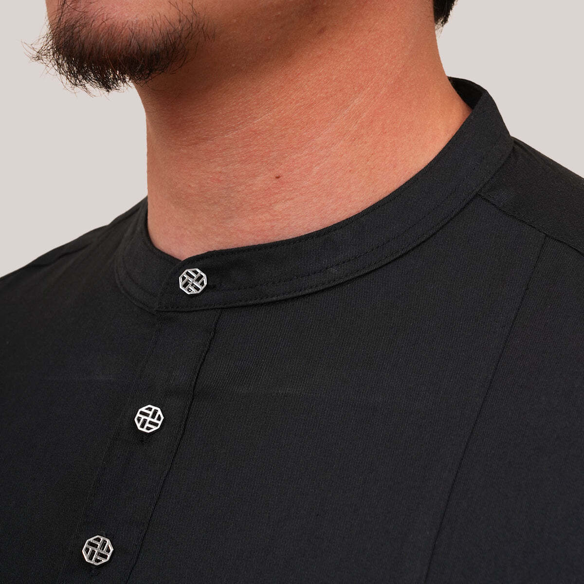 WC_ANAS_TOP_BLACK_4_4e96c3d8-0416-4d50-978d-cf57ace9d047