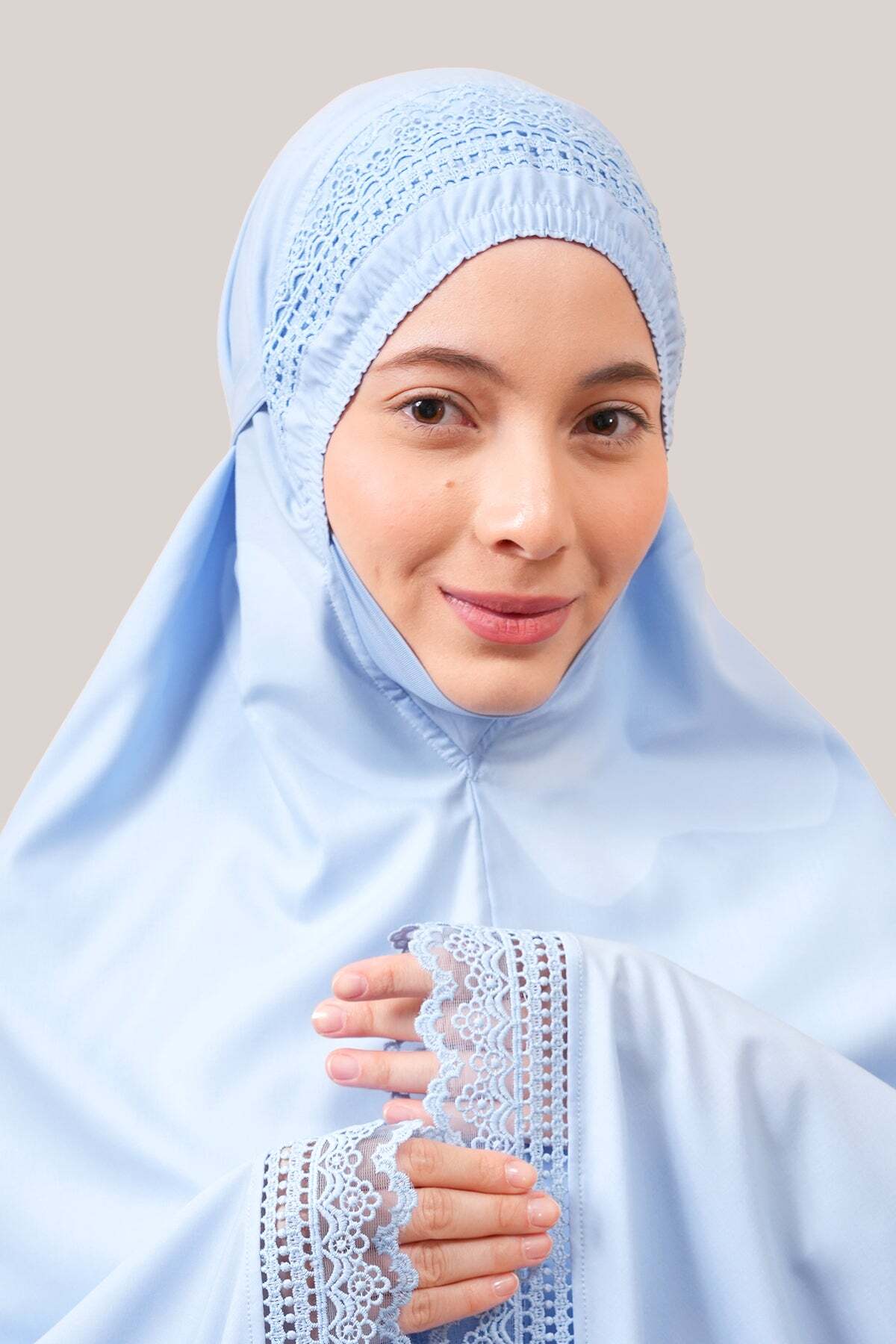 WCMODISHSAKEENASERENITYBLUE4_c3259d43-2346-49a4-a2dc-1d00b7f980f7