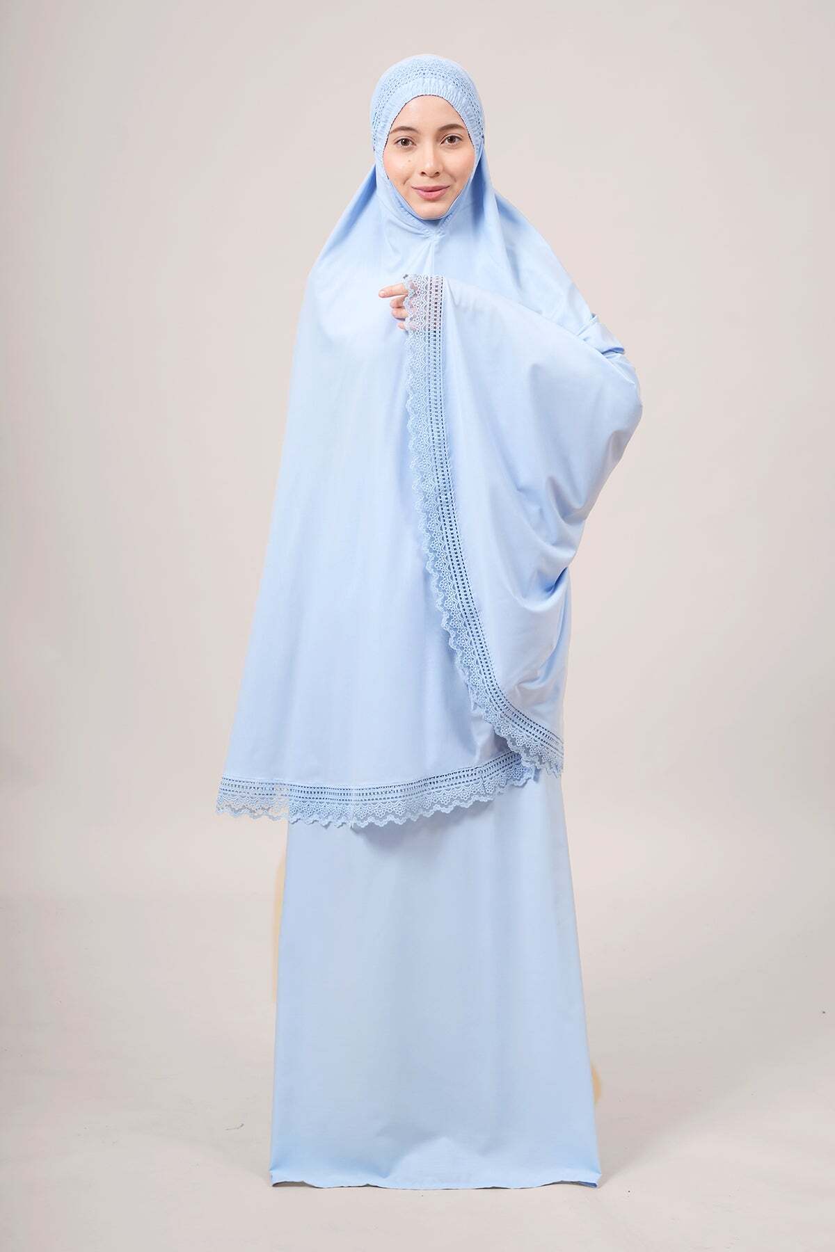 WCMODISHSAKEENASERENITYBLUE2_b7b86702-a9a6-4bb5-9b74-e4e9a0899a24