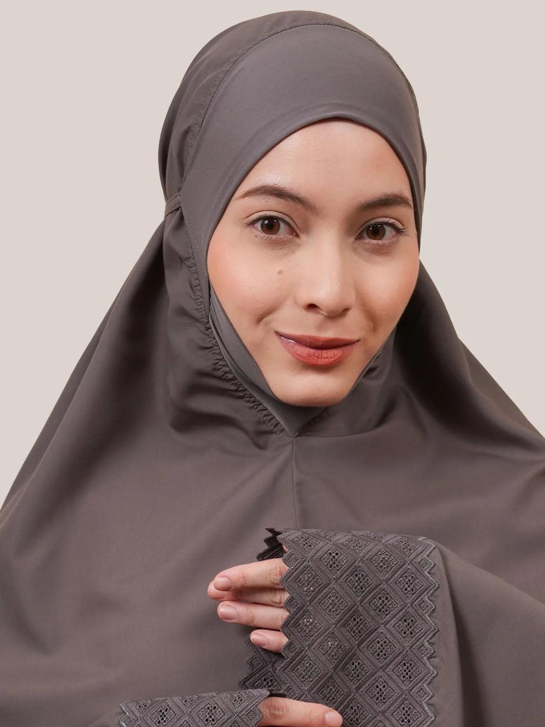 Signature ElaraH-Dark Grey