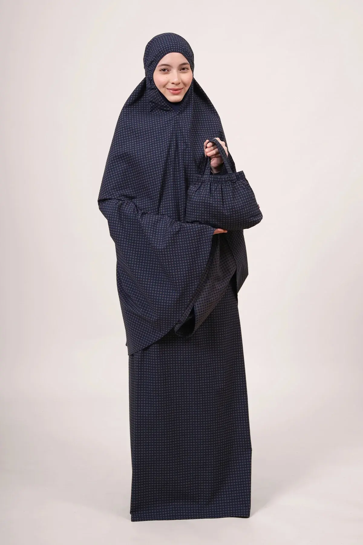 WC-DECOMADIYA11_3ef38f57-cd84-45fe-8579-0bd87b2d21cf