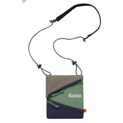 tw-11134207-820l5-mkkf7s9x6zur01