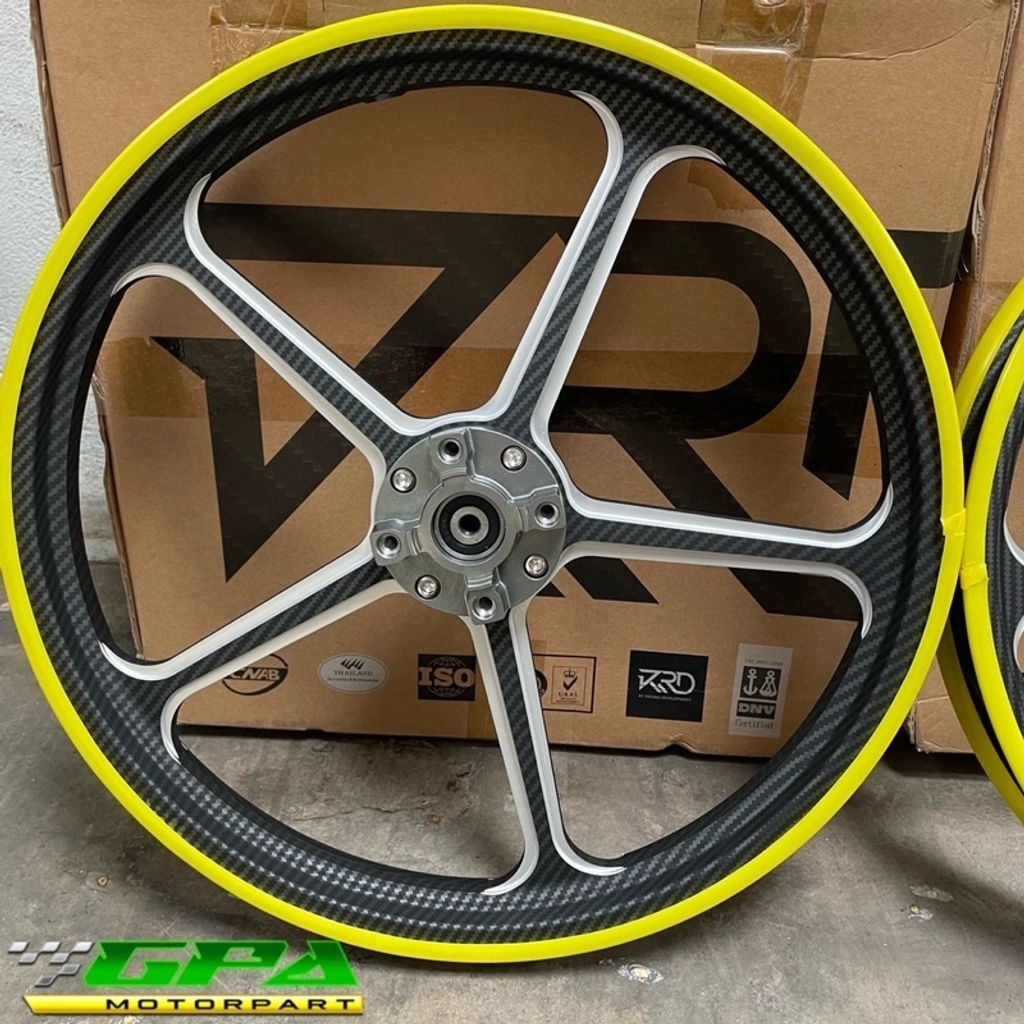 8b83817c29ef5b6a9320c4d3e02be1c3