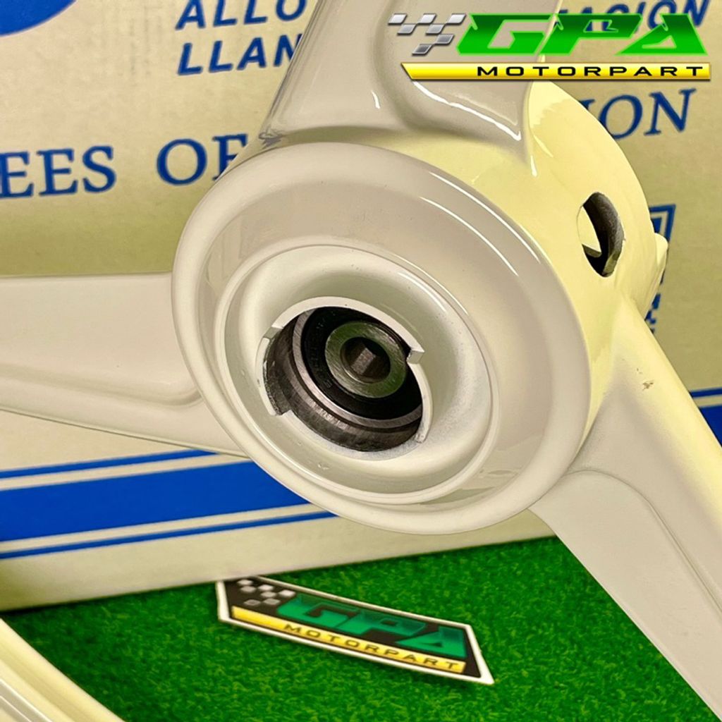 my-11134207-7qul8-lia7crn9rzab03