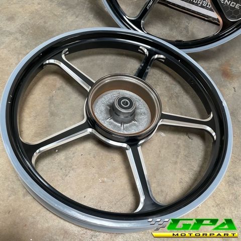 f600fa9bb86494e2be0da06696a1986b