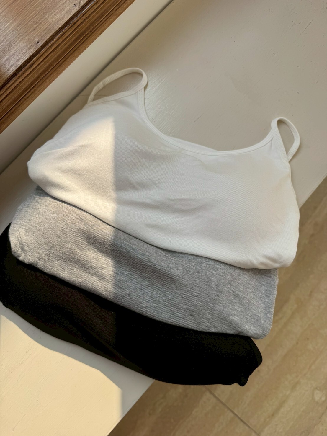 LINE_ALBUM_平拍照_260325_10