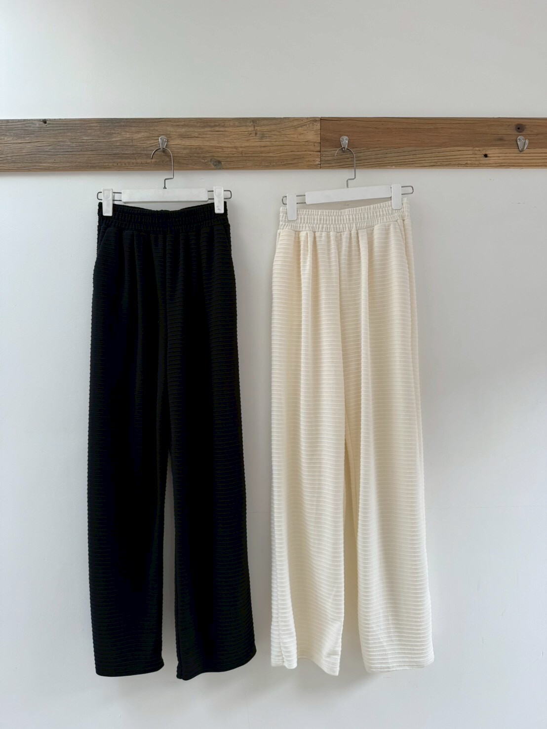 LINE_ALBUM_平拍照_260325_13