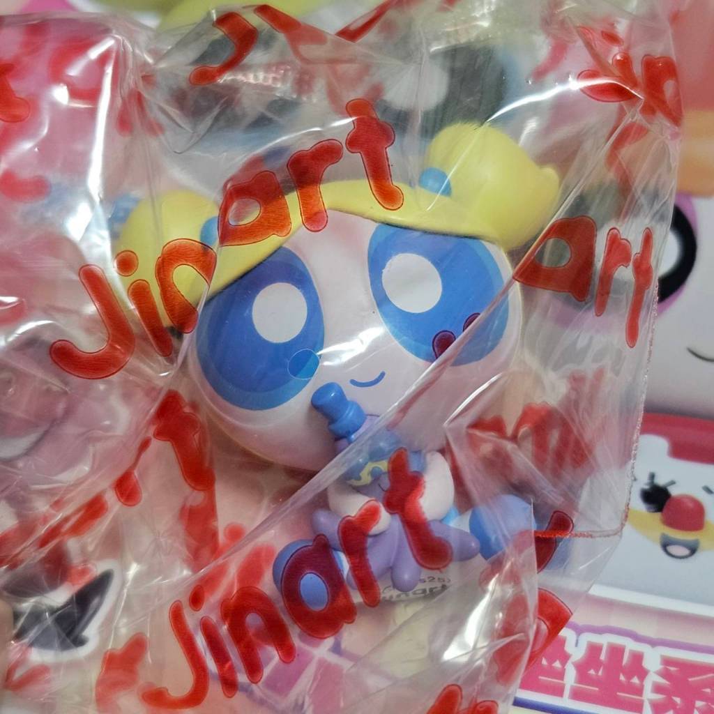 tw-11134207-820la-mlhloimqn2tr43