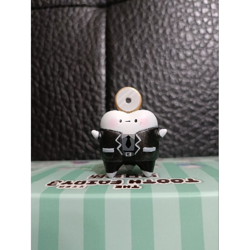 tw-11134207-81ztc-mi1flc2yfx8la1