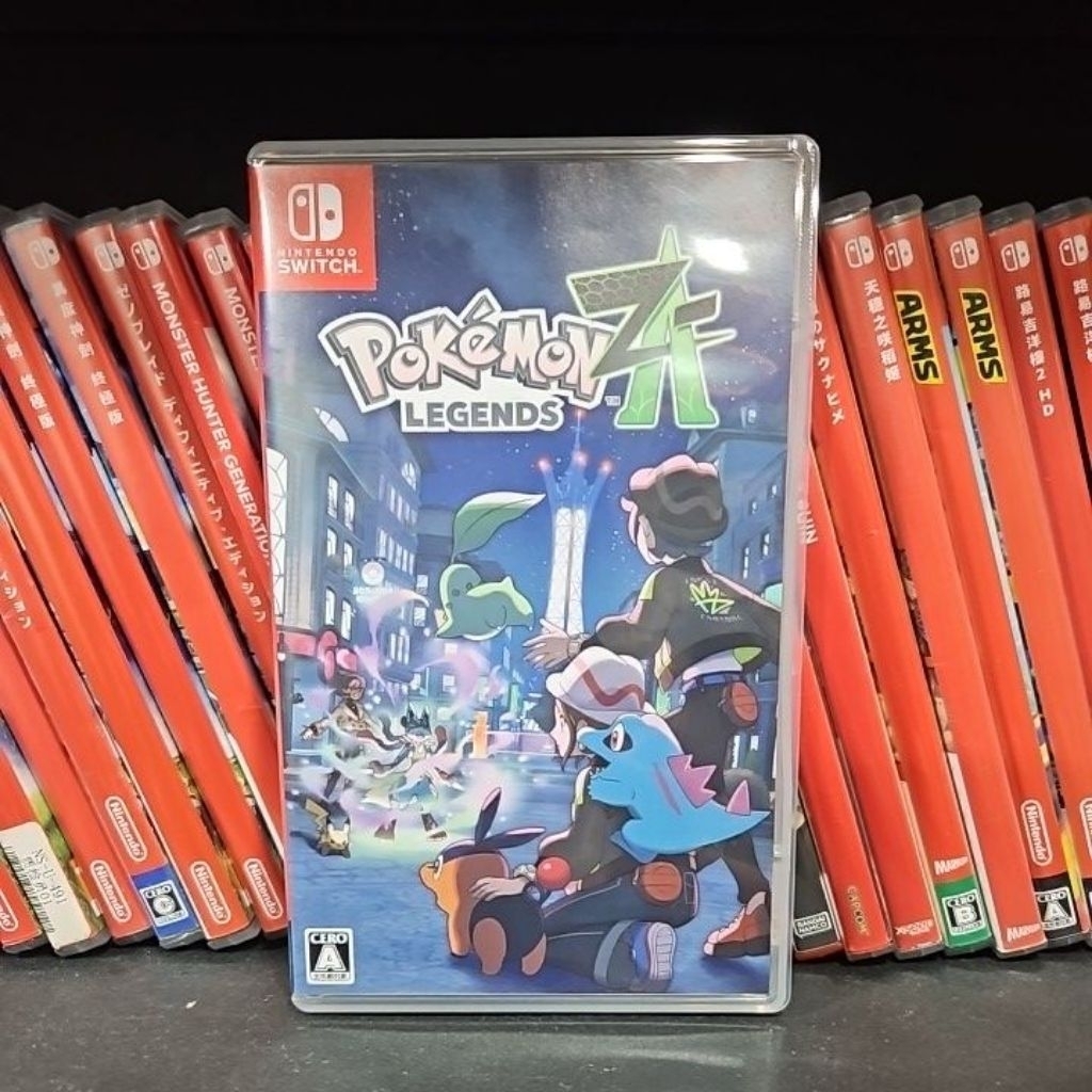 二手(封面隨機版本)