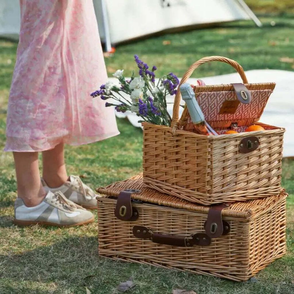 Handled_Picnic_Basket_-_4_jpg