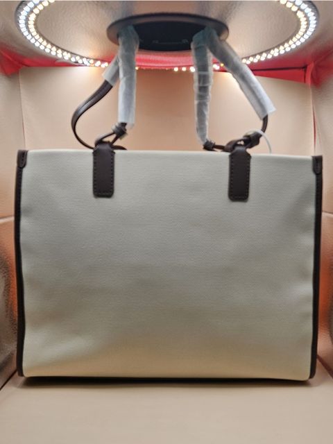 tw-11134207-820li-ml814ktv6kg18e