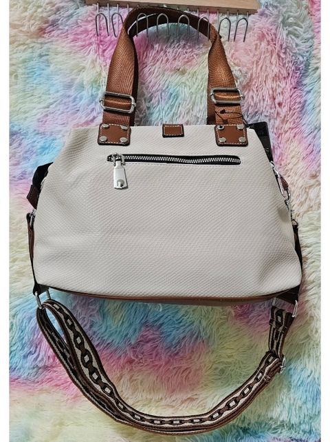 tw-11134207-820l8-mkl4u4kbdeyofd