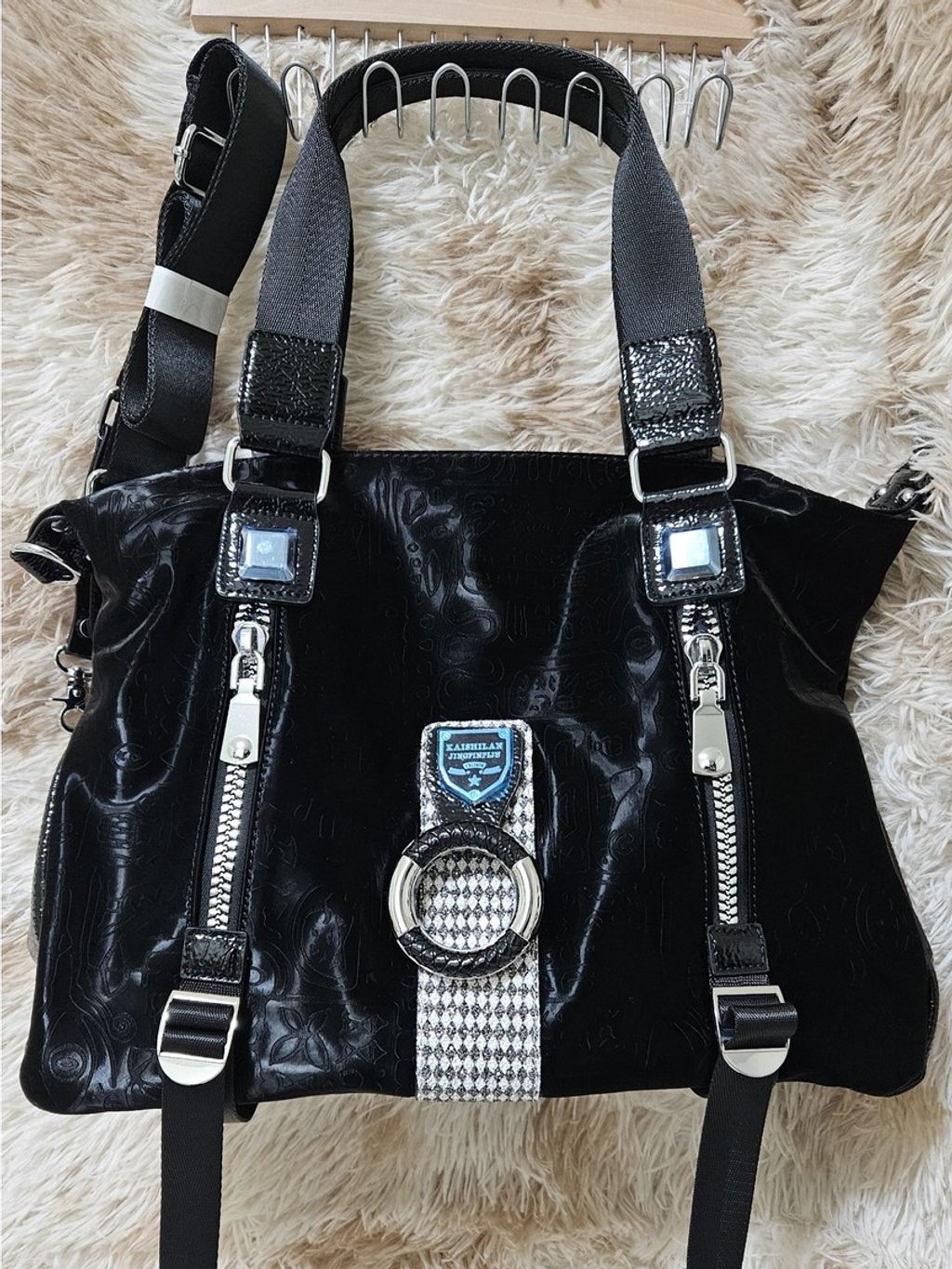 tw-11134207-820lf-mkltusu6jbpj7c