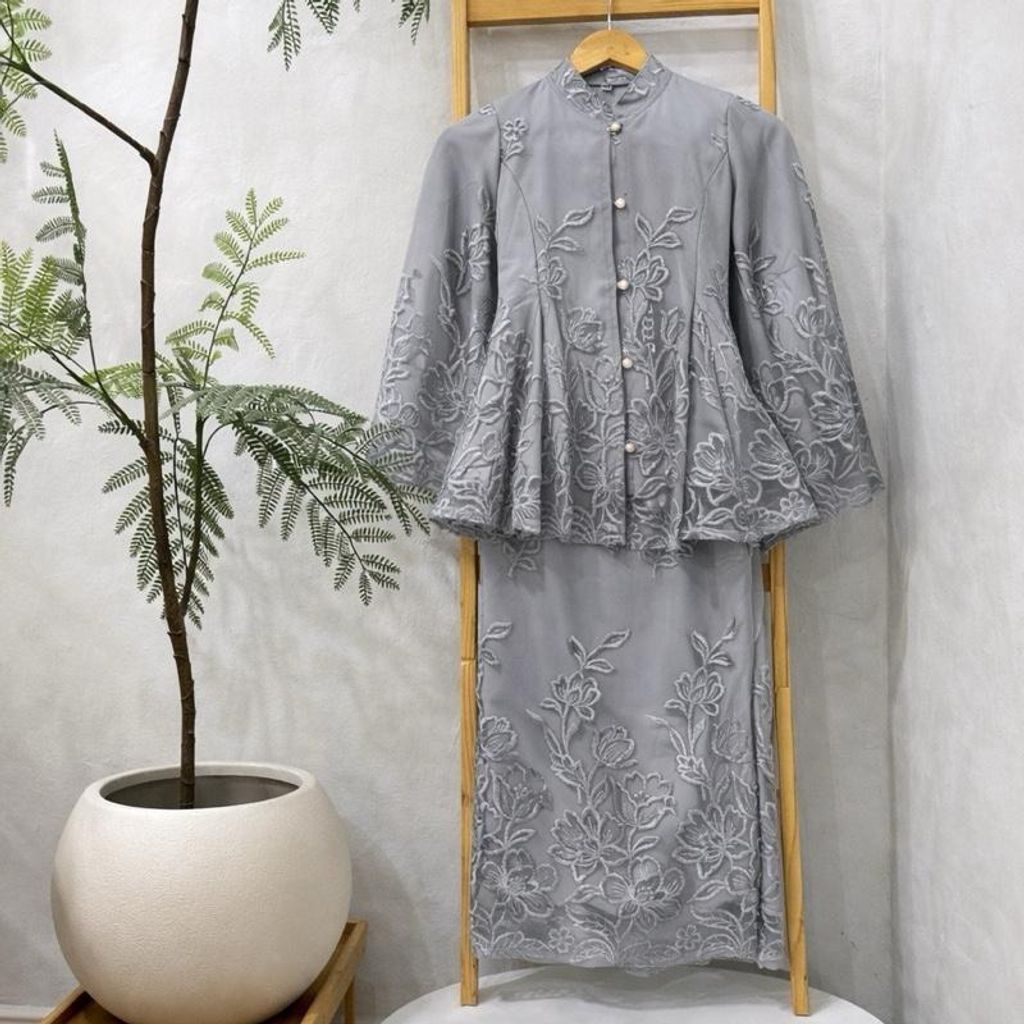 90dfd2e7168a43f5895366e43b9a337b~tplv-aphluv4xwc-origin-jpeg